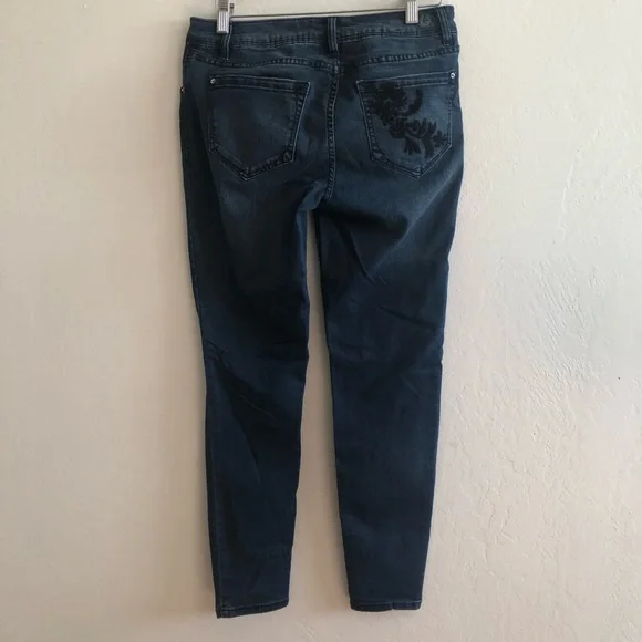 Kensie Jeans Blue Embroidered Skinny Jeans - Picture 2 of 10